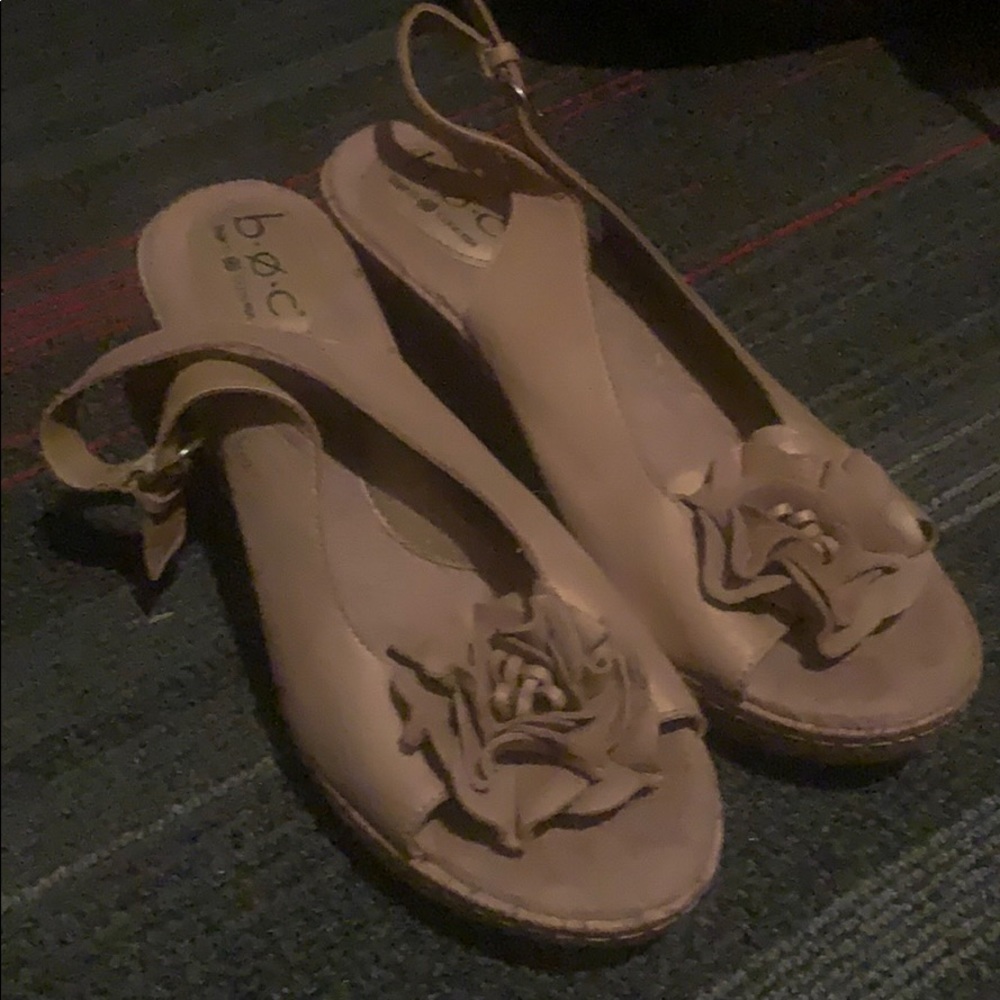 Dress shoes